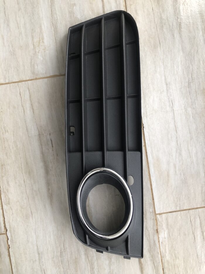 Audi A4 Foglamp grille new